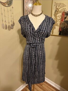Tory Burch Navy and White Printed Wrap Dress Size L